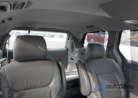 2005 Toyota Sienna Xle Limited z USA, uszkodzony, nr VIN 5TDZA22C15S362771